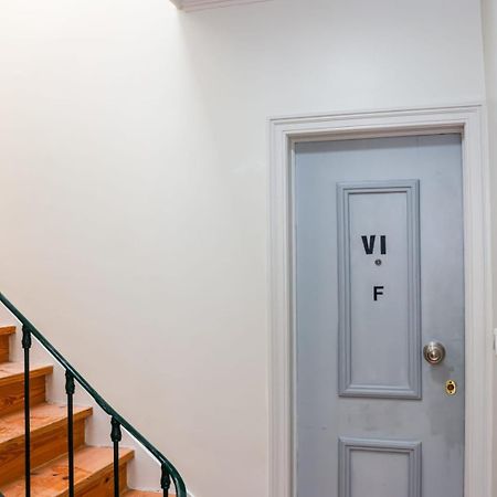 Residencia Queiros - Apartamento T1 Лиссабон Экстерьер фото